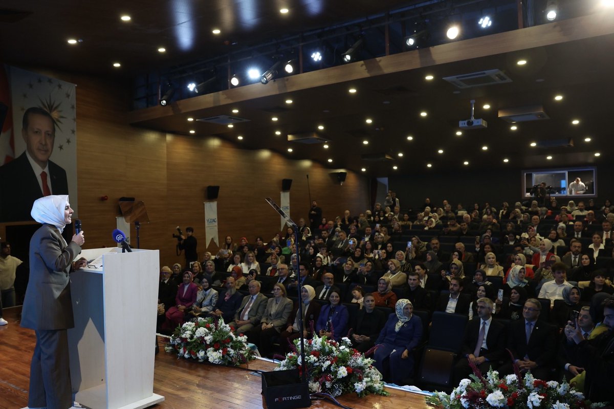 Mahinur Özdemir Göktaş tweet media