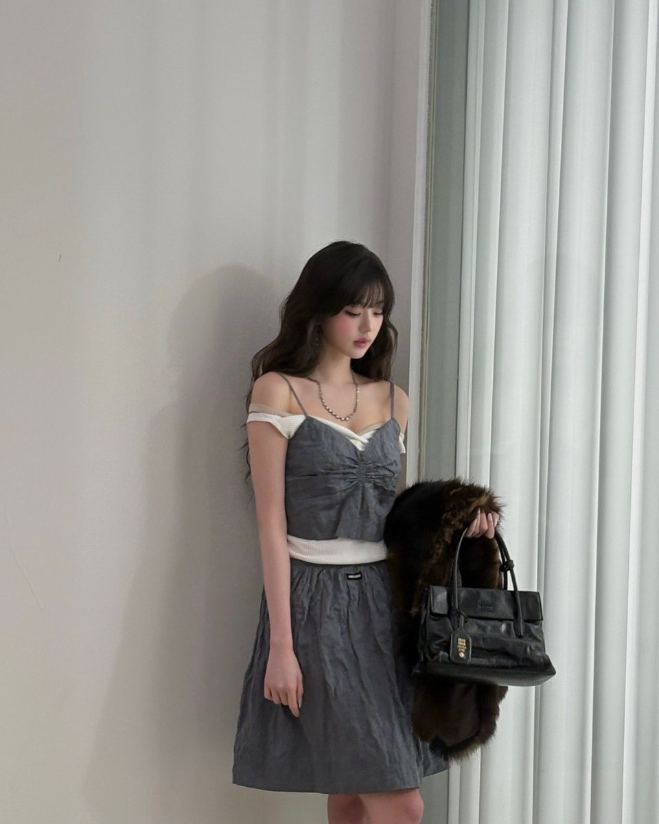 wypics's tweet photo. miumiu stills ❤️ https://t.co/4m2KgtZVRj