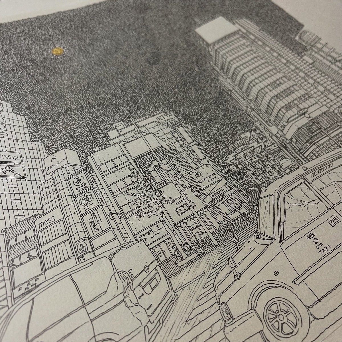 ＼展示のお知らせ📢⚡️／

阪急百貨店さまでの催事広場で展示・販売させていただきます

〜OSAKA ART MARKET 〜
⚫︎日程
2025年10月22日(水)～27日(月)
⚫︎会場
阪急うめだ9階祝祭広場
⚫︎時間
10:00〜20:00 （最終日は17:00迄)
⚫︎久保在廊日 
22、25、26、27日

どうぞよろしくお願いいたします！