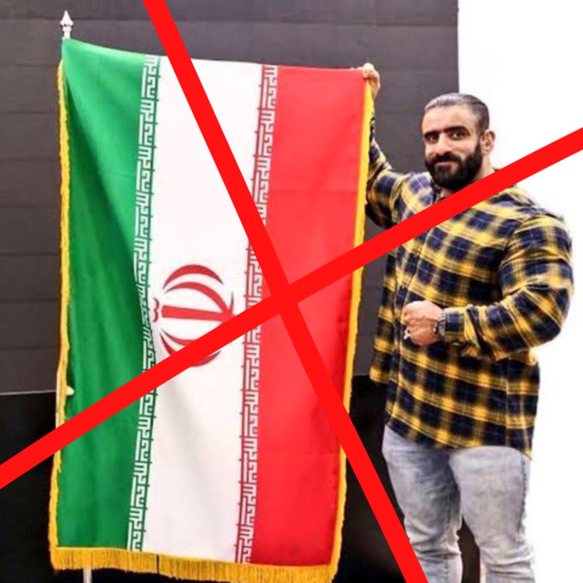  مرد مشکی پوش tweet media