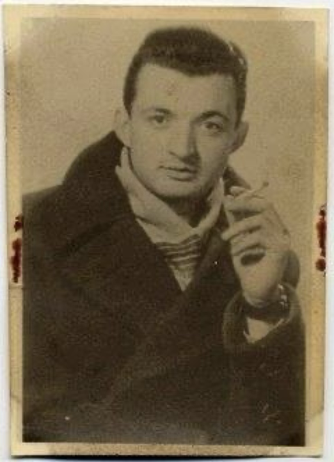 ANPIRomaPosti's tweet photo. #GiuseppeGaspari 2Bologna", ragioniere, dopo l'#Armistizio militò nella 2a divisione "Cascione" e operò in #Liguria. Cadde in combattimento contro i nazifascisti a #Upega (Briga Marittima - IM) il #17ottobre 1944.Aveva 21 anni. https://t.co/pAoeBQI7r1