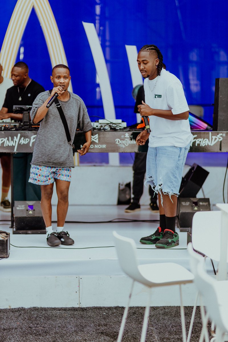 djspinnyug's tweet image. This is clean 💯 

Let’s celebrate 🎉 

#SpinnyAt10