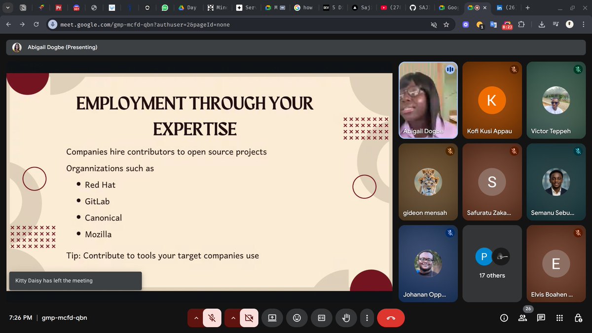 CodeContribute's tweet image. Who knew you could earn, get employed, and grow your network, all through open source? 💡
@MesrenyameDogbe broke it all down — from making selective contributions to building your own projects and staying active in the community.
Here are a few shots from the session 🎥