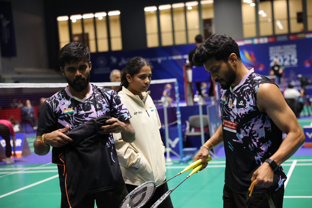INDIA WON 2 TITLES AT THE TURKEY INTERNATIONAL CHALLENGE 🏸

Hariharan/Treesa defeated 🇮🇩 21-14, 18-21, 21-11 to clinch the XD title

Hariharan/Arjun defeated 🇯🇵 21-13, 21-6 in a dominating fashion to win their 2nd consecutive title

👏👏👏

📷 - Flickr