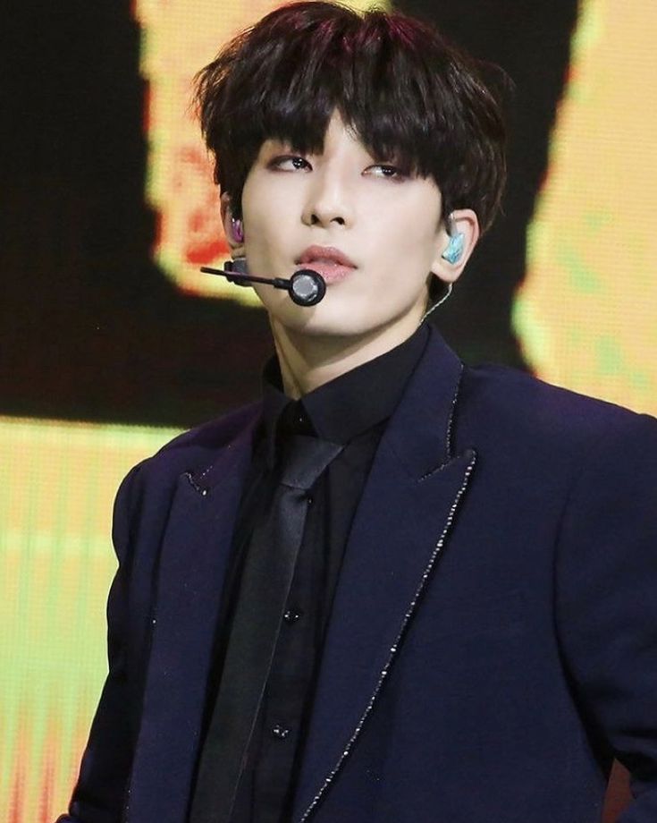 _hourlywonwoo's tweet image. #WONWOO #세븐틴 #원우 #SEVENTEEN