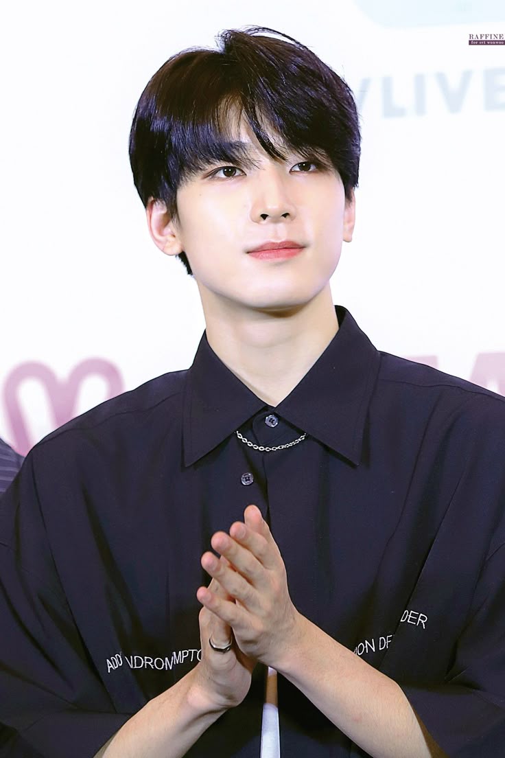 _hourlywonwoo's tweet image. #WONWOO #세븐틴 #원우 #SEVENTEEN