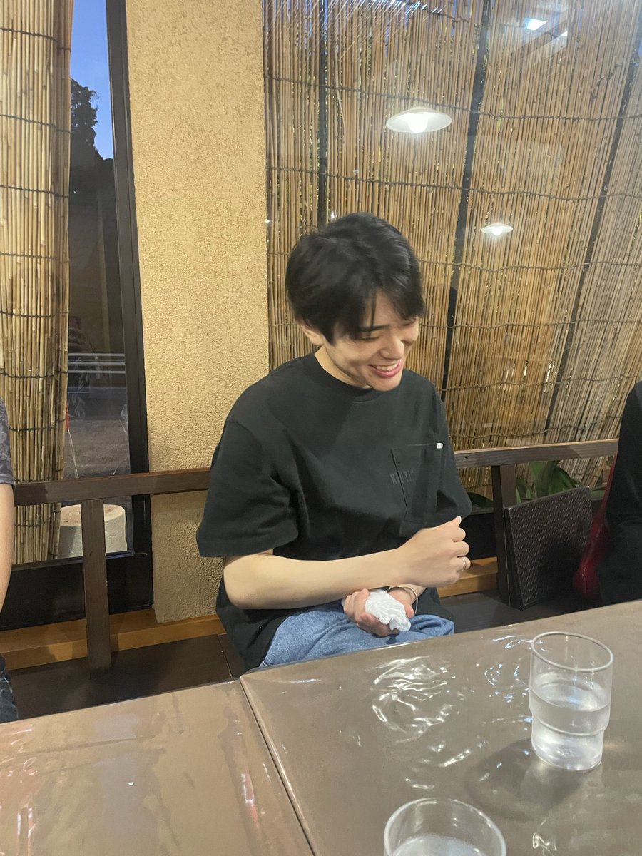 sin49337219's tweet photo. ニチャニキ現る https://t.co/LBf3Qgt3bI