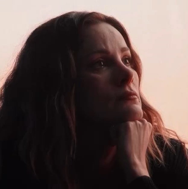 Archina's tweet image. Il riassunto di quando io guarderò negli occhi la mia ex nonostante non siamo più nulla  in una situazione casuale.

Belle loro.🥹❤️

Non possiamo farcela.

#station19 #maya #carinadeluca