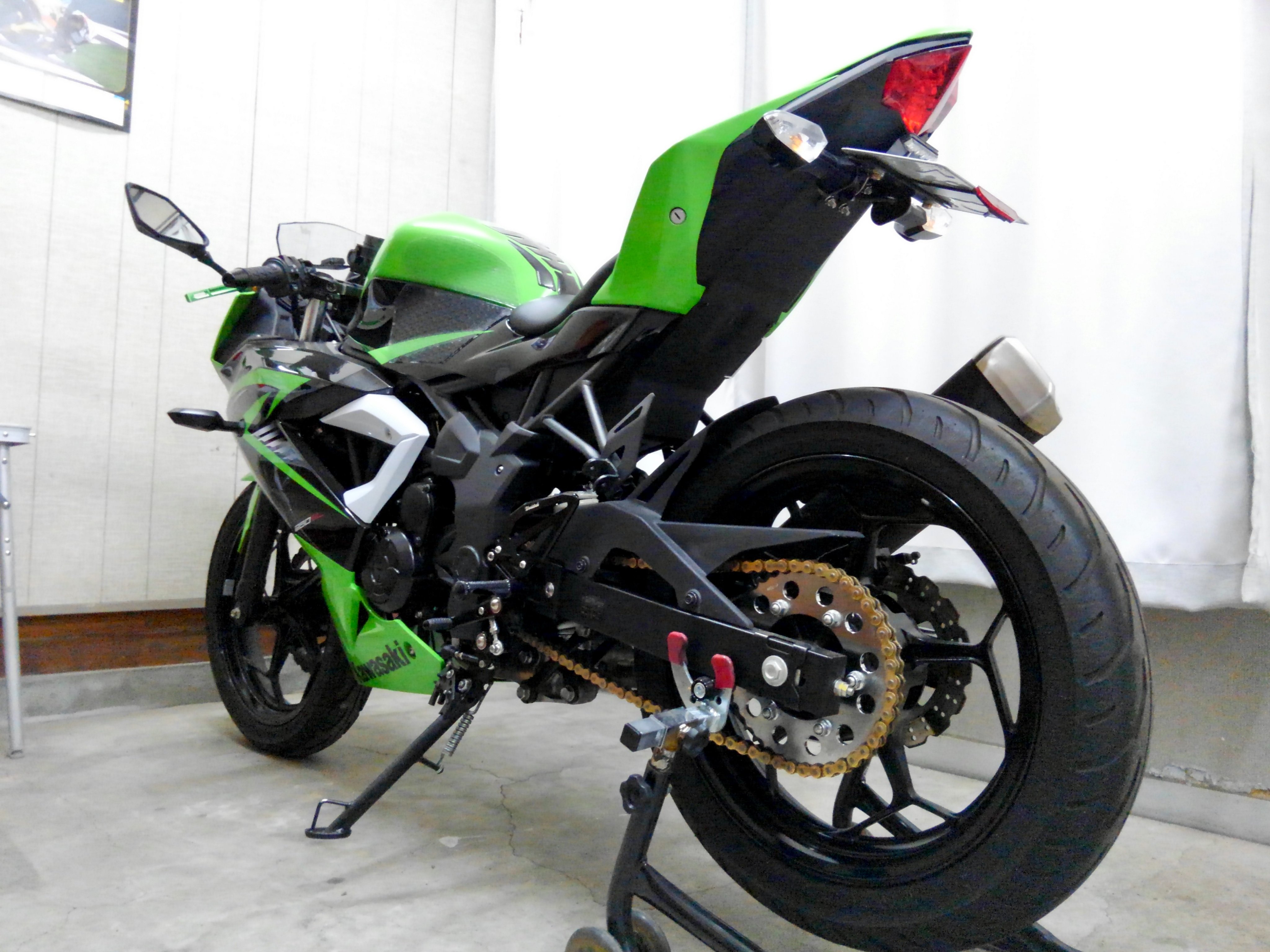 【てるてる】追加資料 89422-47010 (89422)ウォータテンパラチャ センサ 1個 トヨタ