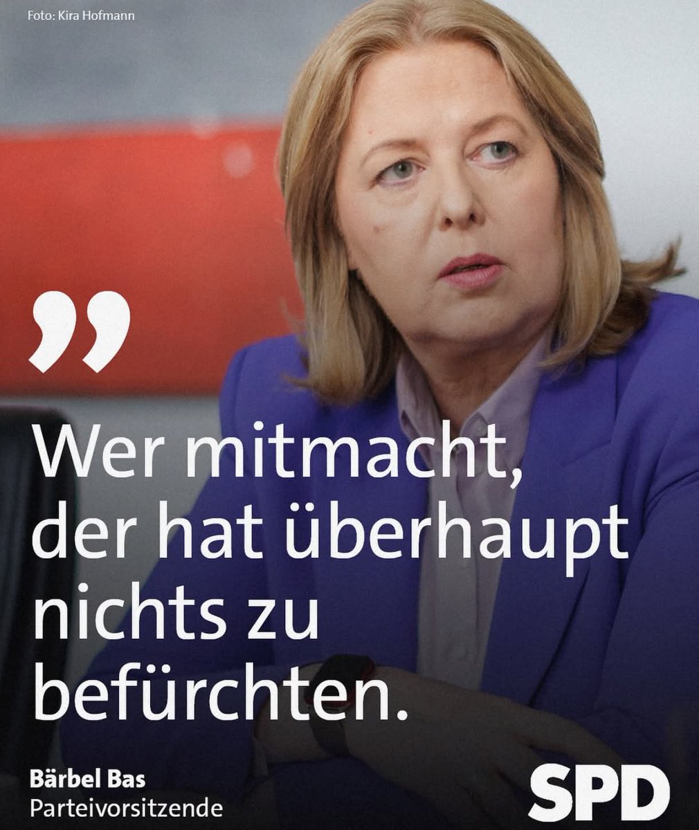Das ist übrigens die zuverlässige Opening Line eines jeden Totaltotalitarismus. Sobald dieser Spruch erklingt, sollte man entweder die Knarre oder Beine in die Hand nehmen.

So, und jetzt hör gut zu, Du freiheitsfeindlicher, totalitärer, größenwahnsinniger 16,4%-Scheißhaufen: