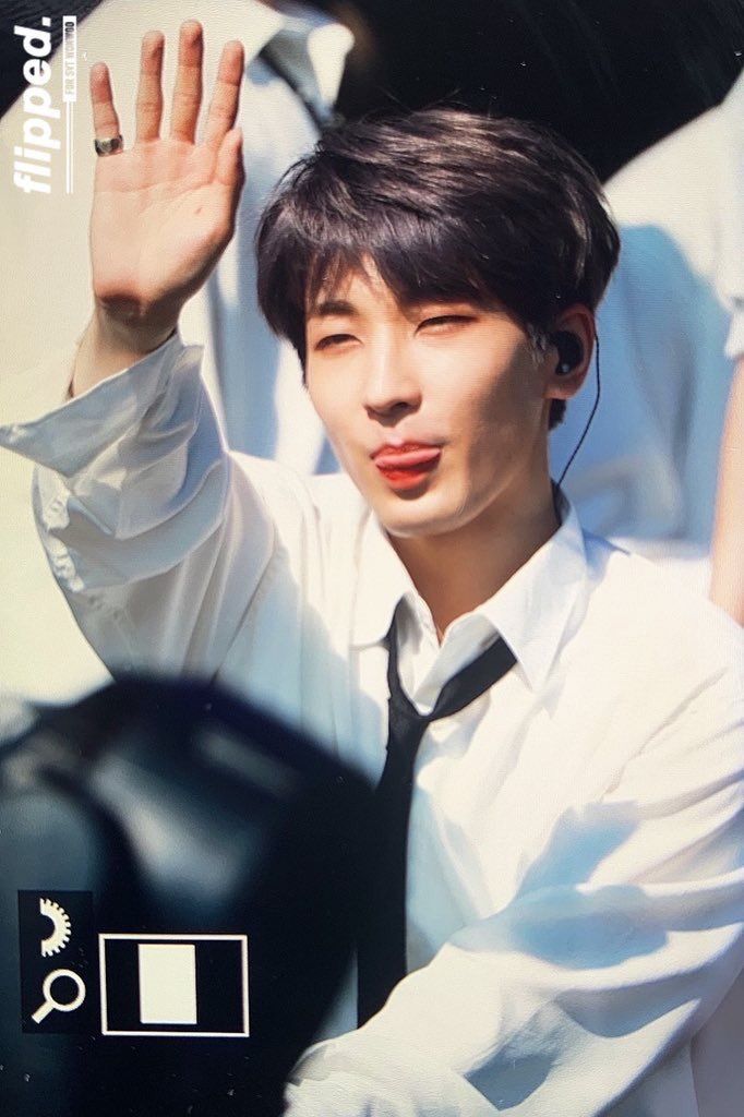 _hourlywonwoo's tweet image. #WONWOO #세븐틴 #원우 #SEVENTEEN