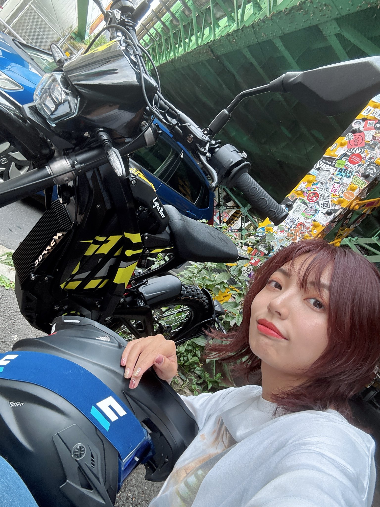 Kohakuページ 琥珀(こはく)/ホワイトトパーズ シルバーブローチ兼ペンダント