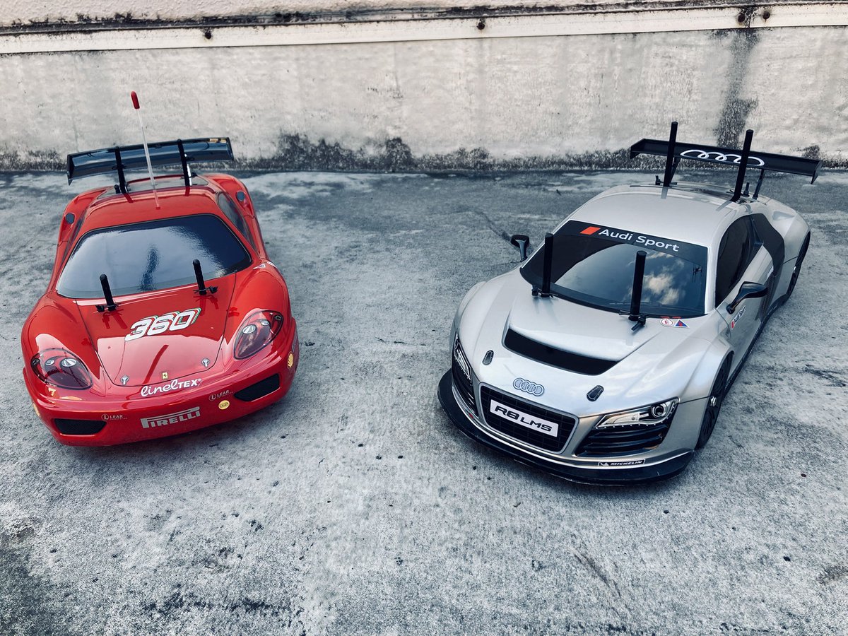 won_0002's tweet image. （´-`）.｡oO（いもうとちゃんの持ってるボディ6つの内ST185セリカとR35GT-Rの２つは日本車だけど、あとはフィアットベルリーナコルサといい、今作ってるシトロエン2CVといい、この２つといい、ユーロ圏の車好きだよなぁ）
#タミヤRC
#TL01
#TT02