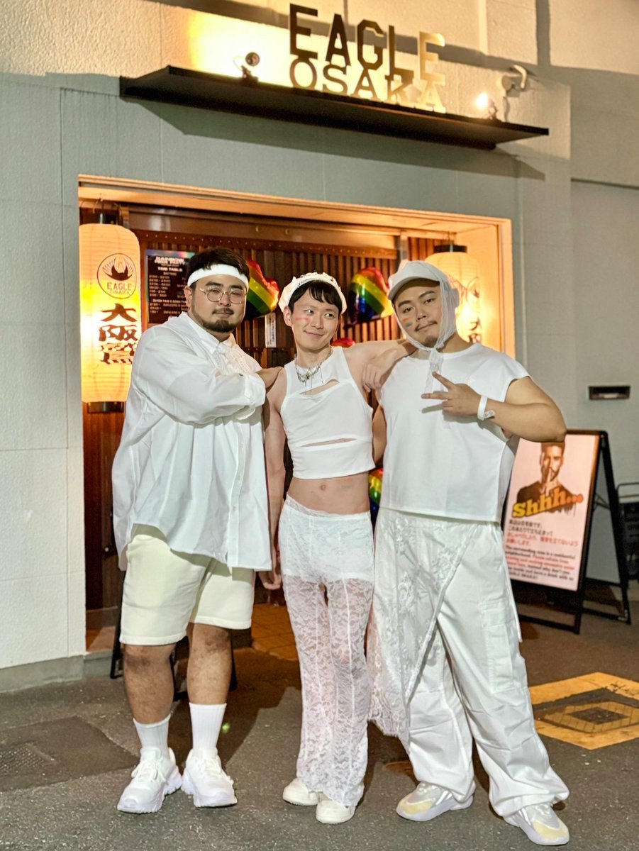 H A S S É tweet media