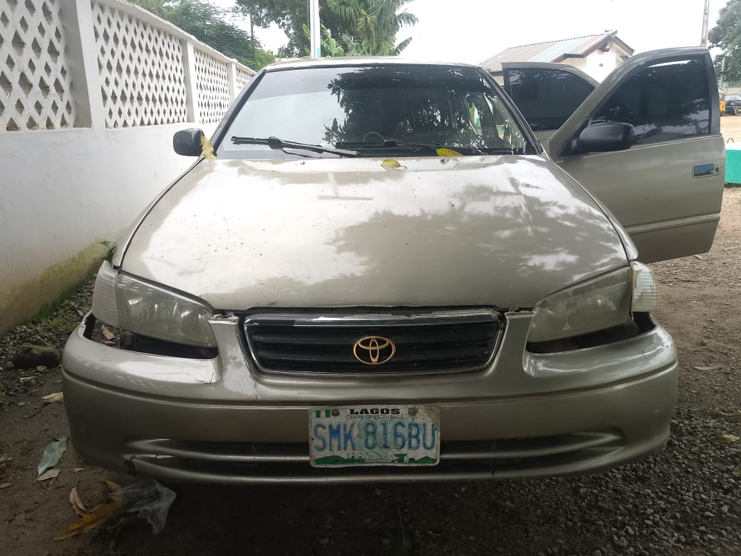 abuja_gist's tweet image. The FCT Police Command has arrested four suspects linked to a one-chance robbery and attempted kidnapping, successfully rescuing two victims in the process.

The suspects were apprehended at Dape Village after a coordinated police operation following a distress call from one of…