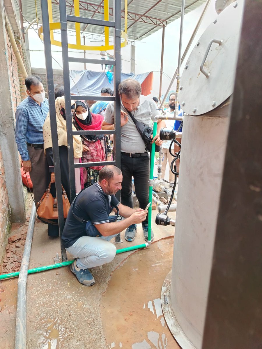 UNIDOBD's tweet image. UNIDO, with DoE and DGHS, completed a three-day training on #incinerator operation and #biomedical #waste management in #Sirajganj, supporting the establishment of a shared treatment facility for 276 hospitals and medical centres.