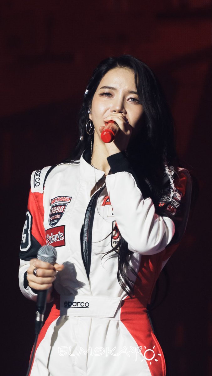 elmokayc's tweet image. 251012 Solar 3rd Concert Solaris in Seoul 

🎤🎤

#솔라 #SOLAR
#마마무 #MAMAMOO
@RBW_MAMAMOO