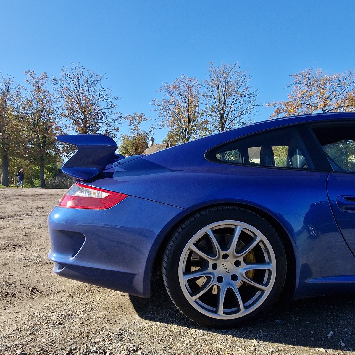 Owned five cars in my life. Don't have any pictures of my 106 Quiksilver, but I do have pictures of these.