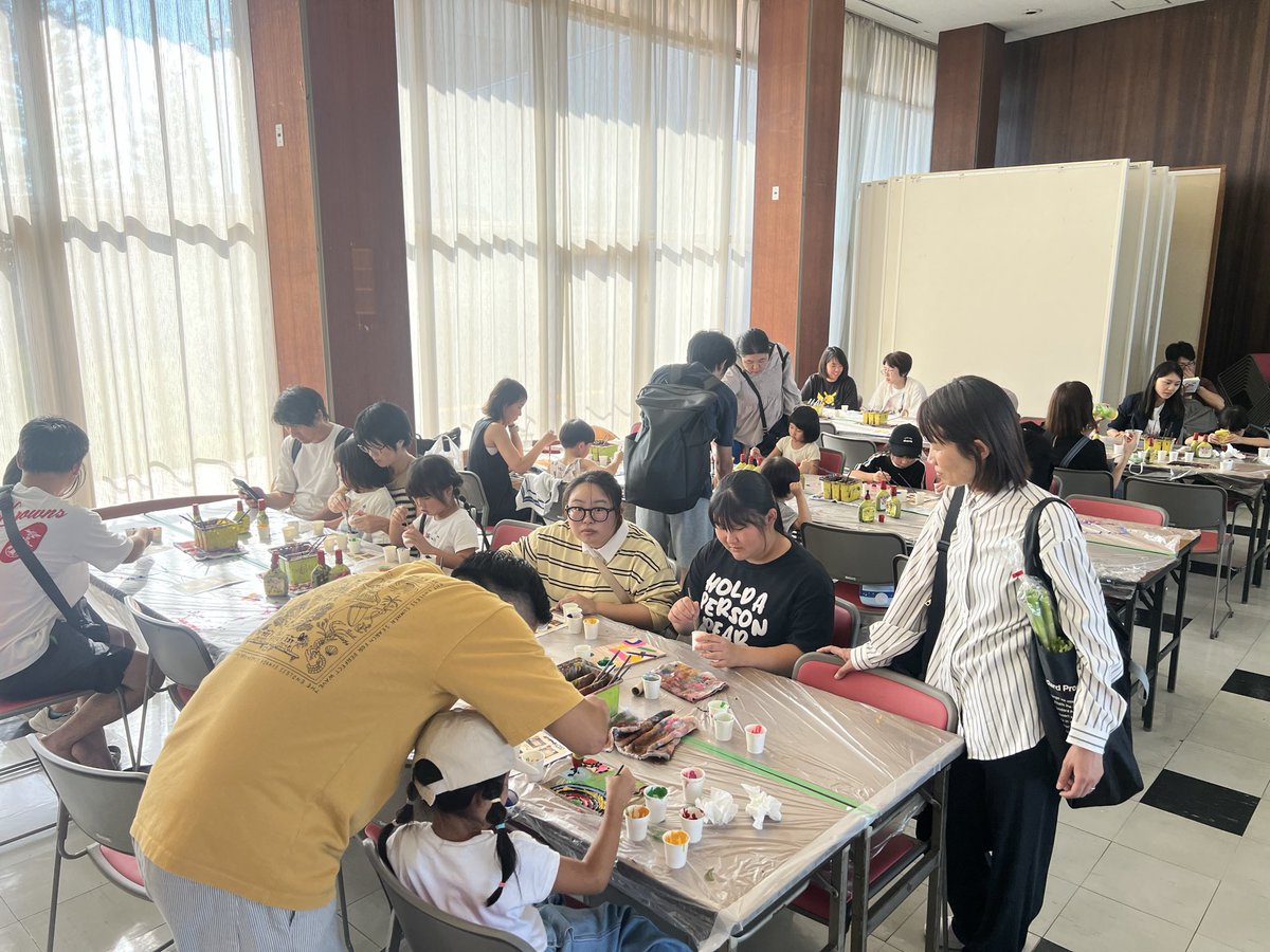BONDGRAPHICS's tweet image. 今日のワークショップは丁度100名様！
たくさんのご参加ありがとうございました！

明日も9時から16時までやってます。
場所は、福岡県大川市「大川木工まつり」のおもてなし広場です。お待ちしています！