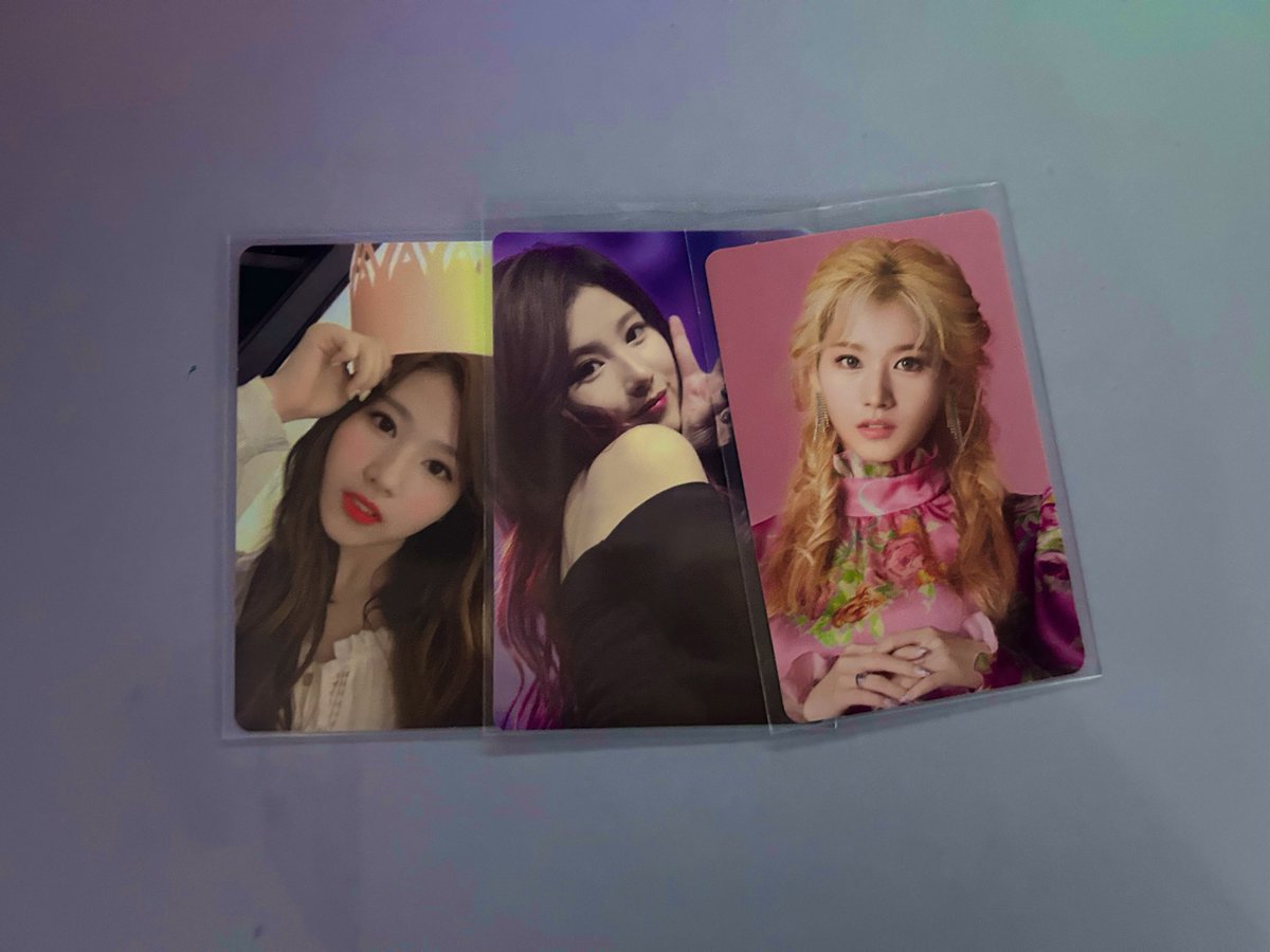 llvsel's tweet photo. Wts lfb ph twice pocas! ❄️ 

₱200 ea 

.ᐟ Mod ; direct jnt
✿ Mop ; Gcash (PAYO)
.ᐟ Loc ; Cavite

જ⁀➴ REMINDER !! - This photocard isn’t for sensitive collectors! I don’t entertain impatient buyers! ₊˚⊹ ᰔ

. Twice Sana https://t.co/kTOOTZuErN
