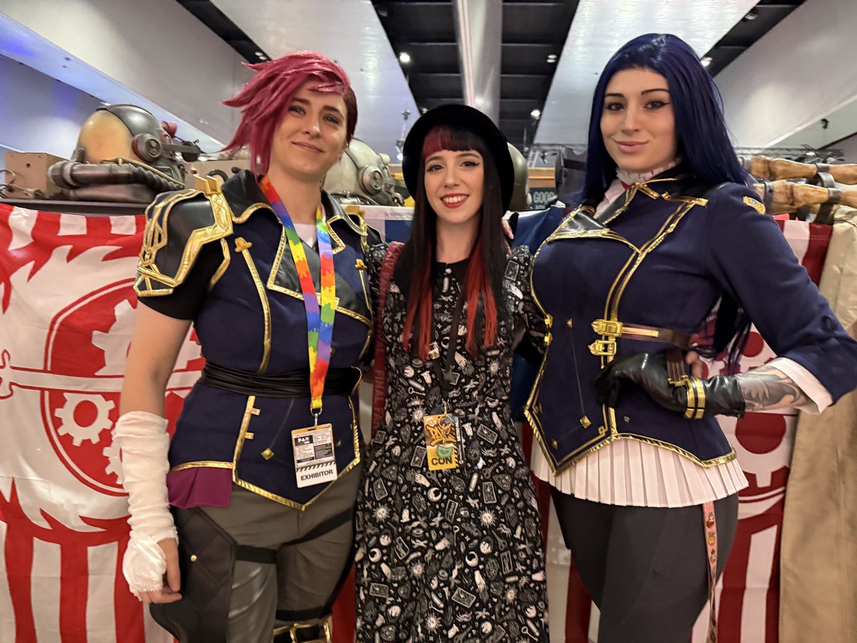 SarahJane ✨ tweet media