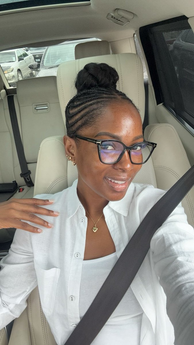 JemimaOsunde's tweet image. Happy Sunday 🕊️ 🤍