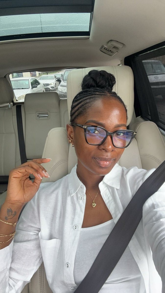 JemimaOsunde's tweet image. Happy Sunday 🕊️ 🤍