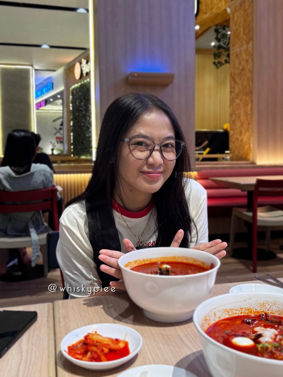 reviewing my collection of eyeglass frame types; from local brand worth buying!💯👌🏻