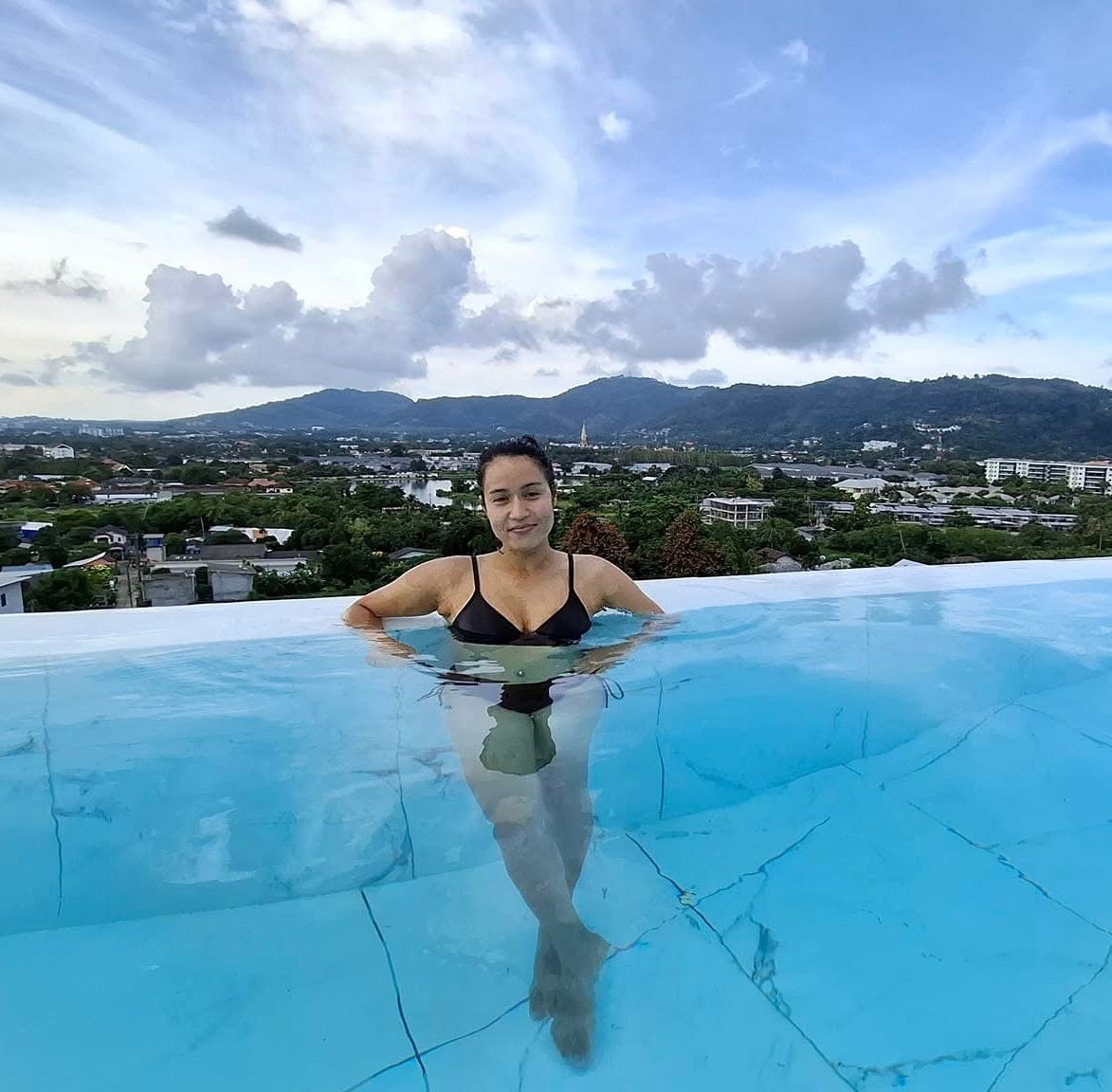 ว่ายน้ำกันคะ❤️👙🩱