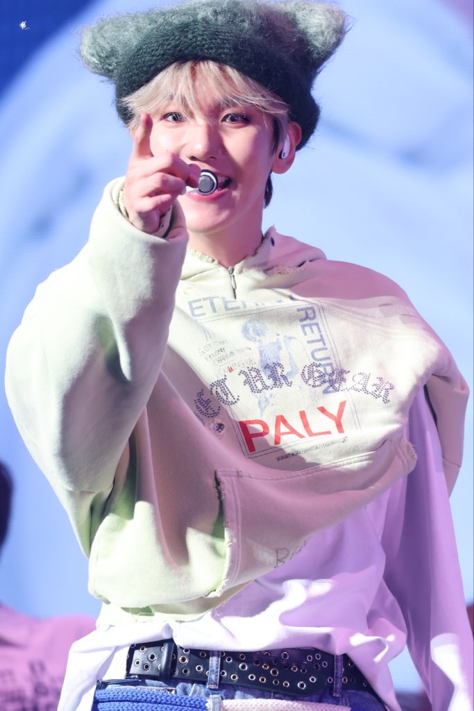 Berryyu56's tweet photo. 251012 예쁘~   #백현 #BAEKHYUN #伯贤 #ベクヒョン@B_hundred_Hyun https://t.co/e8McBBjQMe