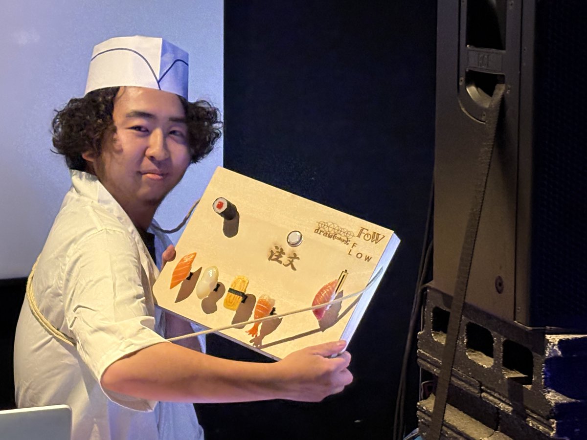 hykw_aose's tweet image. 寿司ライブ、Maido!!
#function_draw