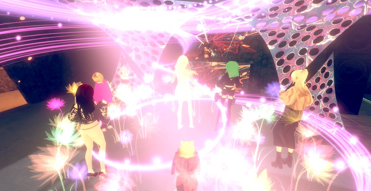 sabinekomomo153's tweet image. リアルとの同時パーフォーマンス✨
圧巻でした！！！

キングキャッスル 40minDJ（メタバース同時プレイ） cluster.mu/e/38ac2bf3-df7… #歌舞伎町キングキャッスル #cluster