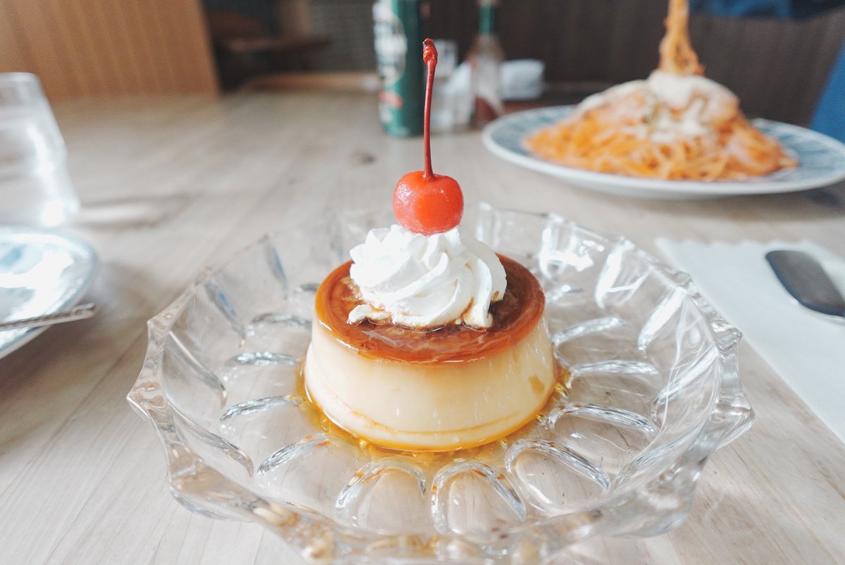 隣県までドライブに行き、もっちりプリンを食べてきました。