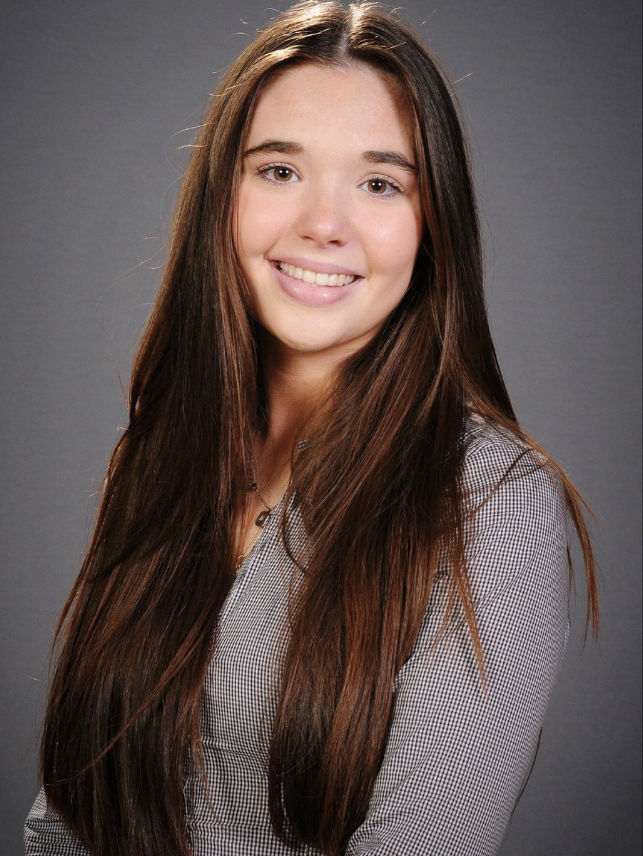 BrookeNorbury's tweet image. When your school pic can double up as a headshot for spotlight. Obviously cropping needed #6thform #schoolpic #spotlight #bentleyphotographic #teenager #Actress