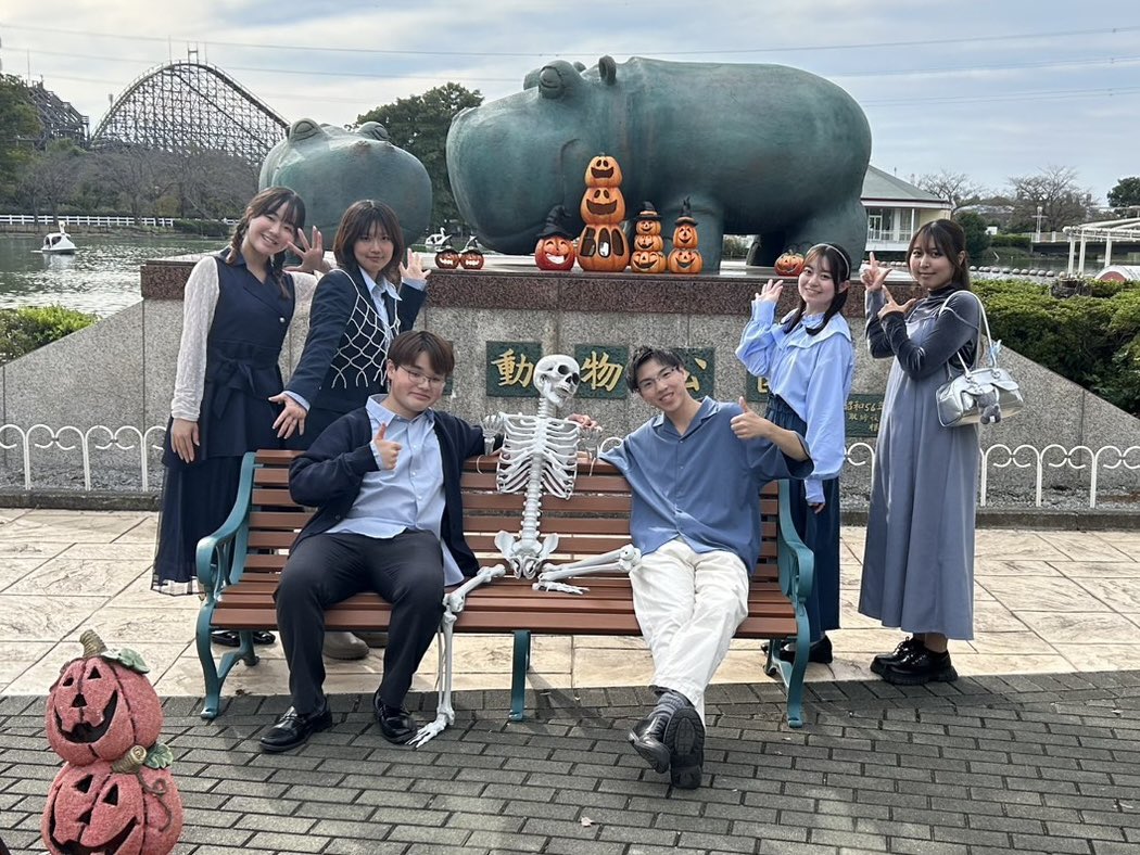 Yuuzutsu______'s tweet photo. •*¨*•.¸¸☆*･ﾟ•*¨*•.¸¸☆*･ﾟ•*¨*•.¸¸☆
　　　
　　　　　　出演報告

　　　本日東武動物公園にて
　　初披露させていただきました💫
　これからも精進してまいります！

•*¨*•.¸¸☆*･ﾟ•*¨*•.¸¸☆*･ﾟ•*¨*•.¸¸☆

#東武動物公園アカペラストリート 
#ハムブルドゥアルモニー
#夕星 https://t.co/etxRV7UjDa