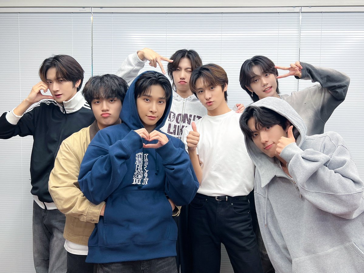 📷 #오늘의트지 

🗓 25.10.12
💚 FANSIGN EVENT

#TRENDZ #트렌드지