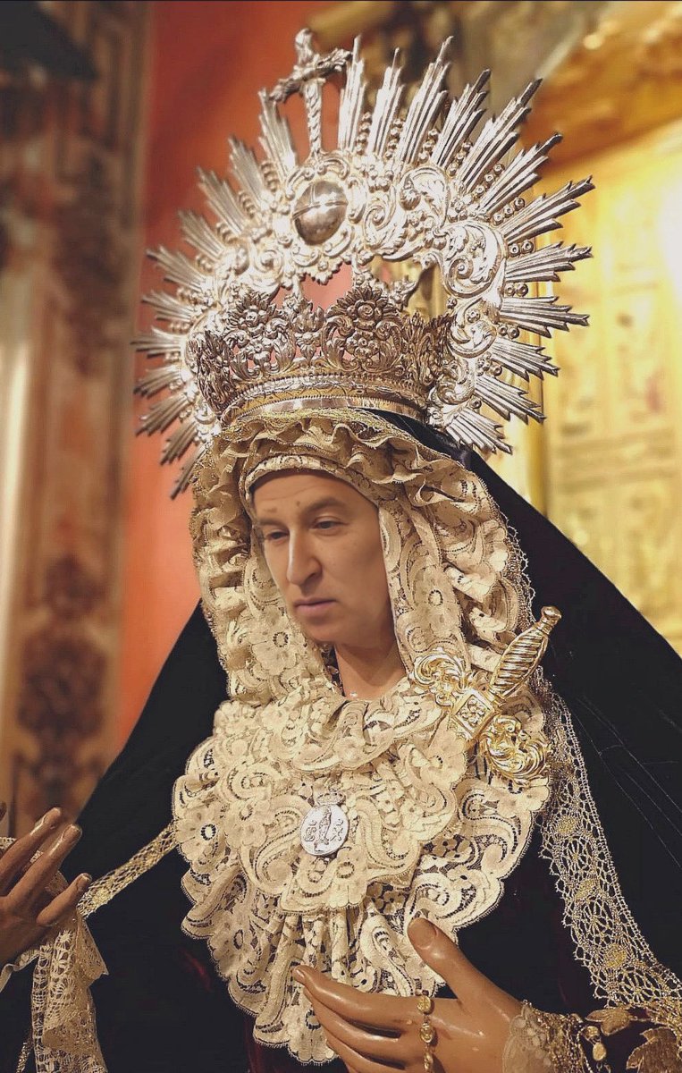 No es la Virgen del Pilar porque no quiere.
#12deOctubre