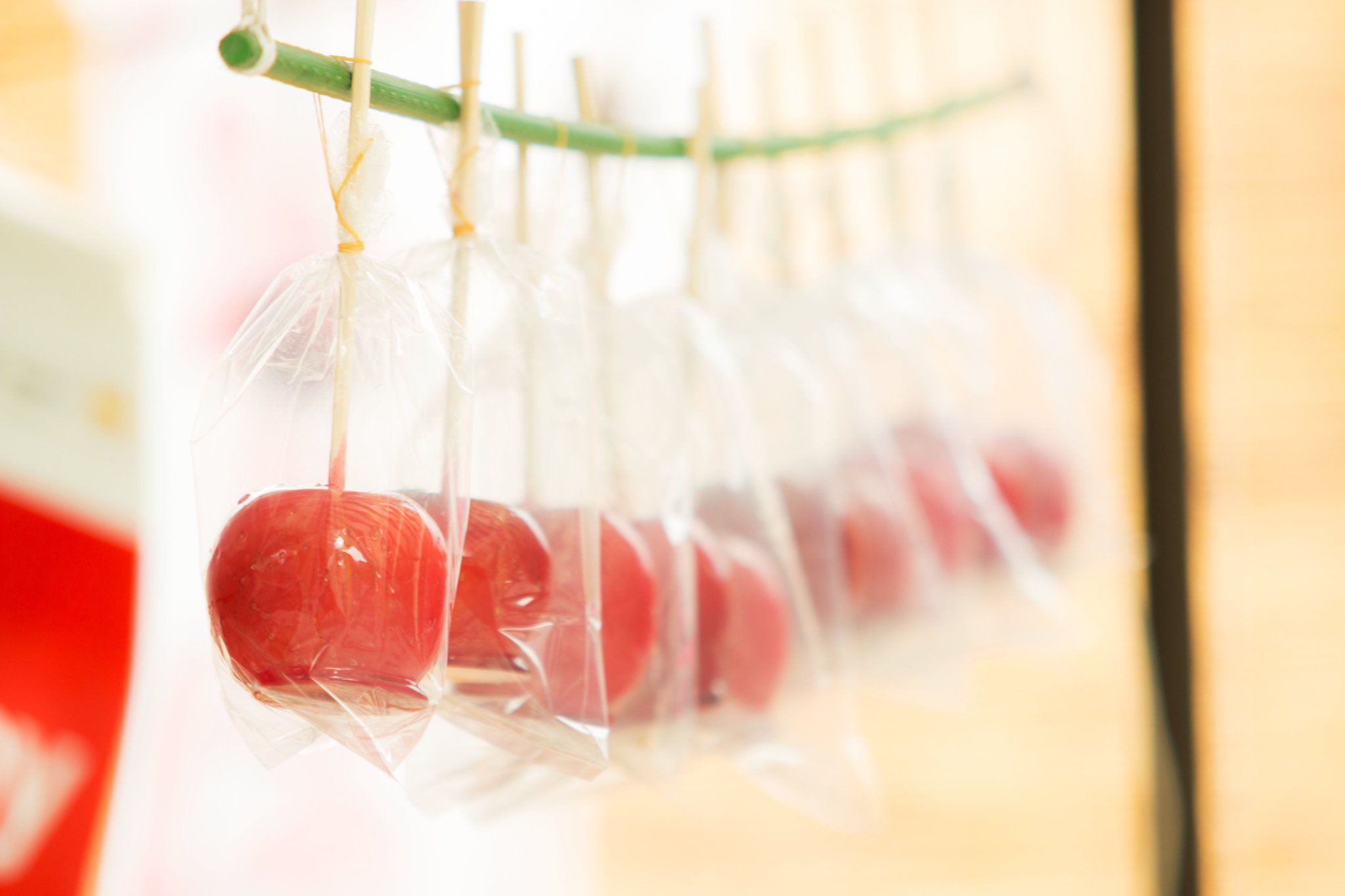 りんご飴 浦和パルコにりんご飴専門店「代官山Candy apple」10月17日