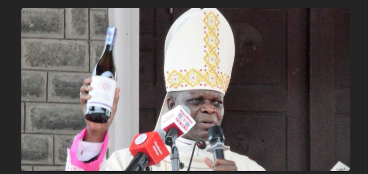 AfricanHub_'s tweet image. The Kenyan Catholic Church has launched a new altar wine, called Mass Wine, exclusively for use during Holy Mass, after the previous brand became commonly sold in local bars and shops.

The new wine, imported from South Africa, features the Kenya Conference of Catholic Bishops…