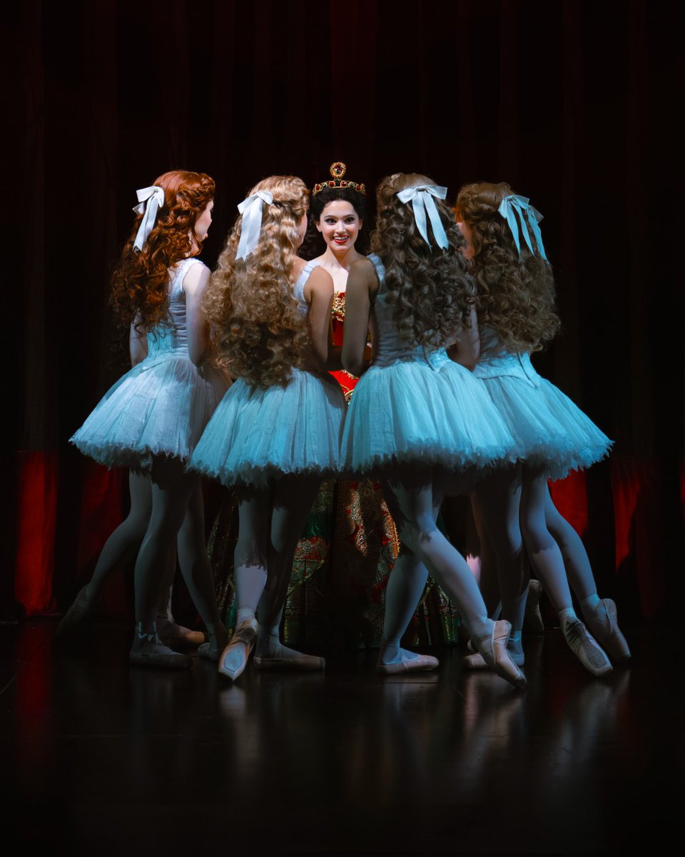 A sneak peek of new production photos from Phantom of the Opera International Tour! 📸

Sign up to The Box Five Club to see the full gallery: bit.ly/4i8rsbd
