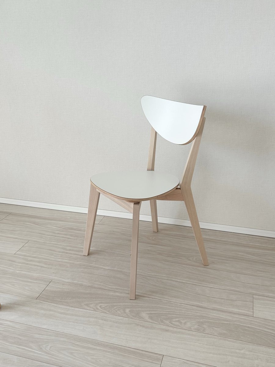 早い者勝ちIKEA MELLTORP ホワイト ダイニングチェア シンプル 早い者勝ちIKEA MELLTORP ホワイト ダイニングチェア シンプル