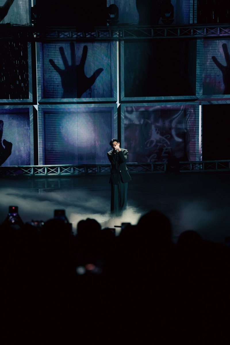 “ไบร์ท วชิรวิชญ์” สร้างโมเมนต์สุดประทับใจ! ขึ้นโชว์ “Long Showers” พร้อมคว้ารางวัล “Special Award” บนเวที “Indonesian Television Awards 2025” 🌟
.
🔗 อ่านต่อ facebook.com/share/p/1A18p7…
.
#MiXPOPEnt
#IndonesianTelevisionAwards2025xBRIGHT
#bbrightvc
#Cloud9Ent