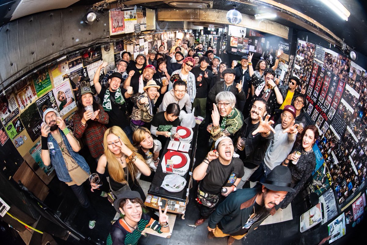 smile pit×ILL JAZZ、大盛況で終了致しました！

出演してくださったバンドさん、DJさん、PEAK ACTIONのみんな、雨の中来てくださったお客さん！そして共に企画してくれたTsubo8さん！本当にありがとうございました！☺️

 #DirtyOldDrunX
 #イアンカーサン
 #FUZZLIGHTYEAR
 #LOSTSOULREVOLT
 #WetWife