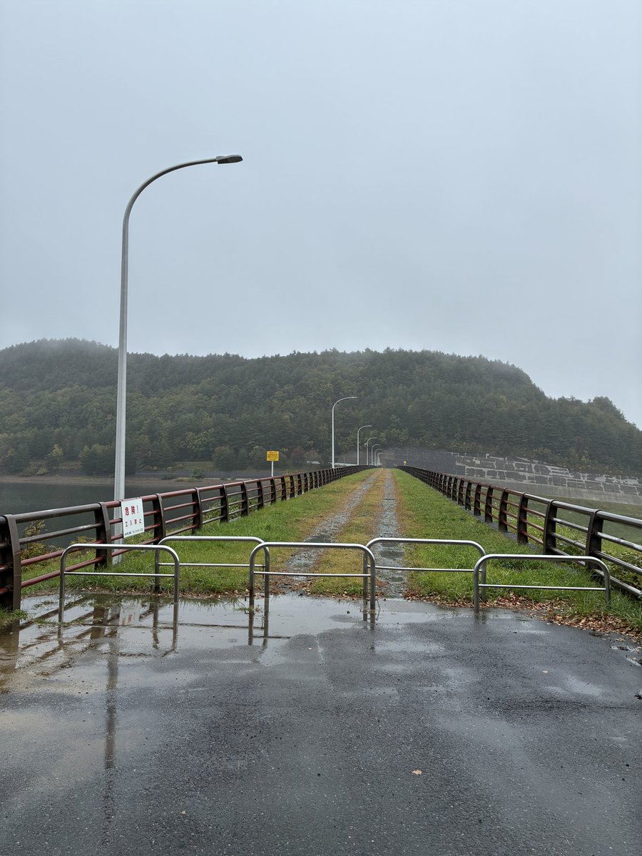 midori_label's tweet image. 70周年記念…おめでとうございます

合計215基目、 #岩手県 #岩洞ダム にチェックイン！ #DamApp
