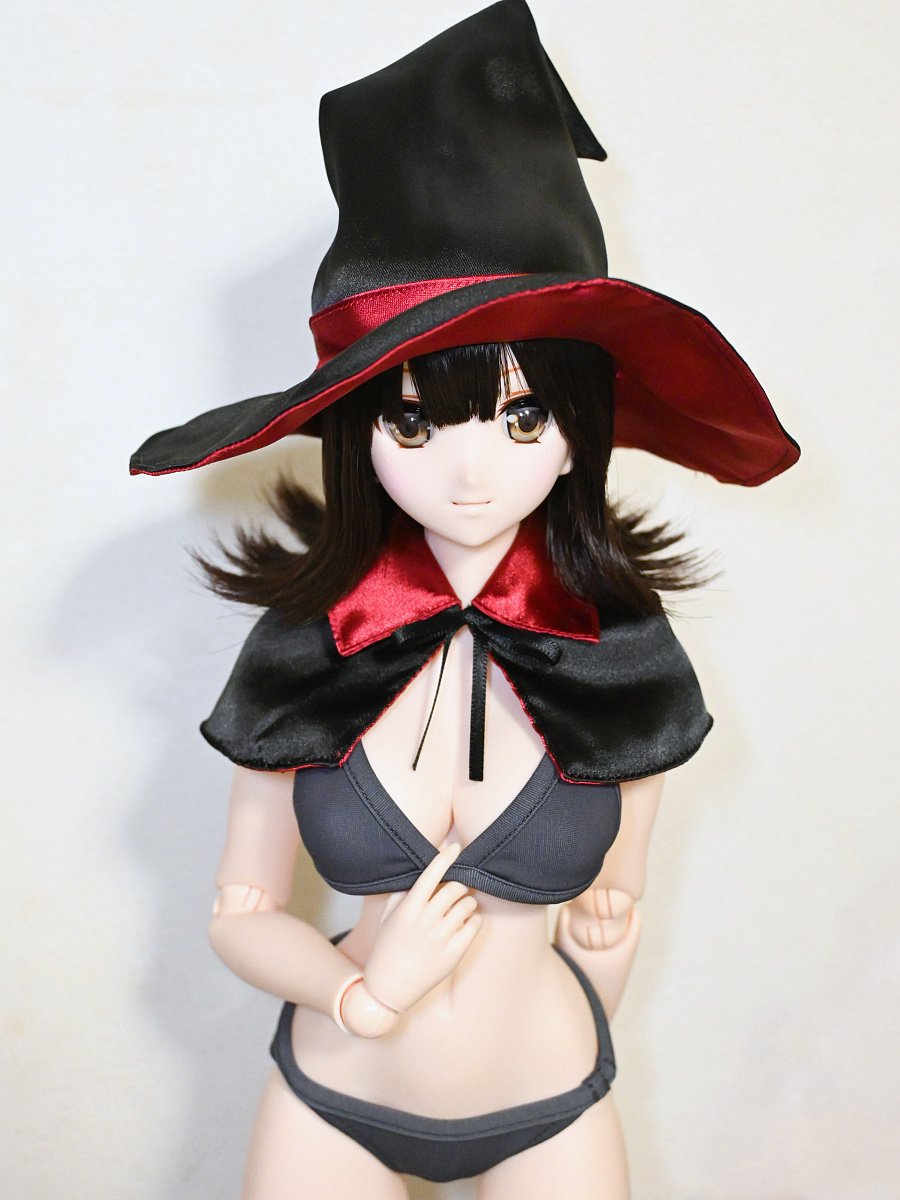 今日は、休日出勤してますた( ಠ⁠﹏⁠ಠ)…
※癒やして！魔法使いさんっ( ಠ⁠ᴥ⁠ಠ)！よろしくお願いします！
ゆかり「癒やすのは✝️僧侶の仕事じゃないの🤔💦」
※やらしくお願いします( ಠ⁠◡⁠ಠ)！
ゆかり「仕方がないなぁ😳💦 (ふぅ… )黒より黒く闇より暗き漆黒に我が深紅の…」
※ちょ… ま…
