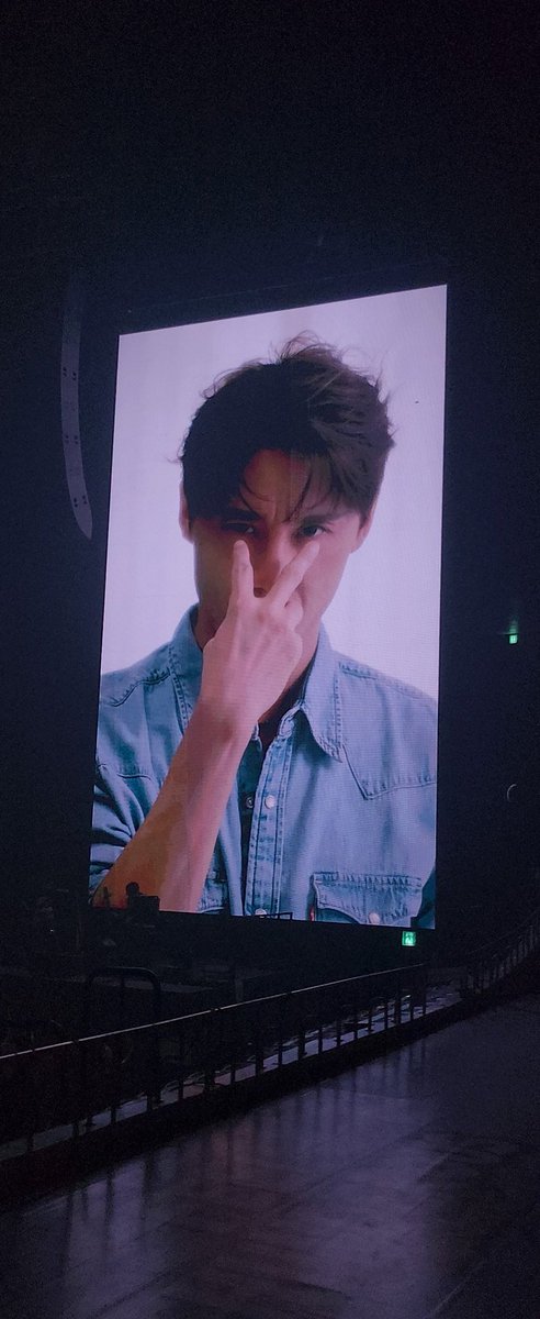 jhan_azn's tweet photo. PSA to all future Junsu concertgoers: Make sure you familiarize yourself with the 'Sakuranbo' choreo cuz in this fandom, it is SERIOUS BID'NESS!
#김준수 #KIMJUNSU #金俊秀 #XIA
#ジュンス #XIA준수 #XIA_Festa #festadeinonni https://t.co/NGlzMreLUW