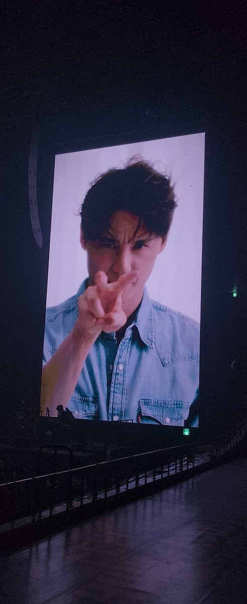 jhan_azn's tweet photo. PSA to all future Junsu concertgoers: Make sure you familiarize yourself with the 'Sakuranbo' choreo cuz in this fandom, it is SERIOUS BID'NESS!
#김준수 #KIMJUNSU #金俊秀 #XIA
#ジュンス #XIA준수 #XIA_Festa #festadeinonni https://t.co/NGlzMreLUW