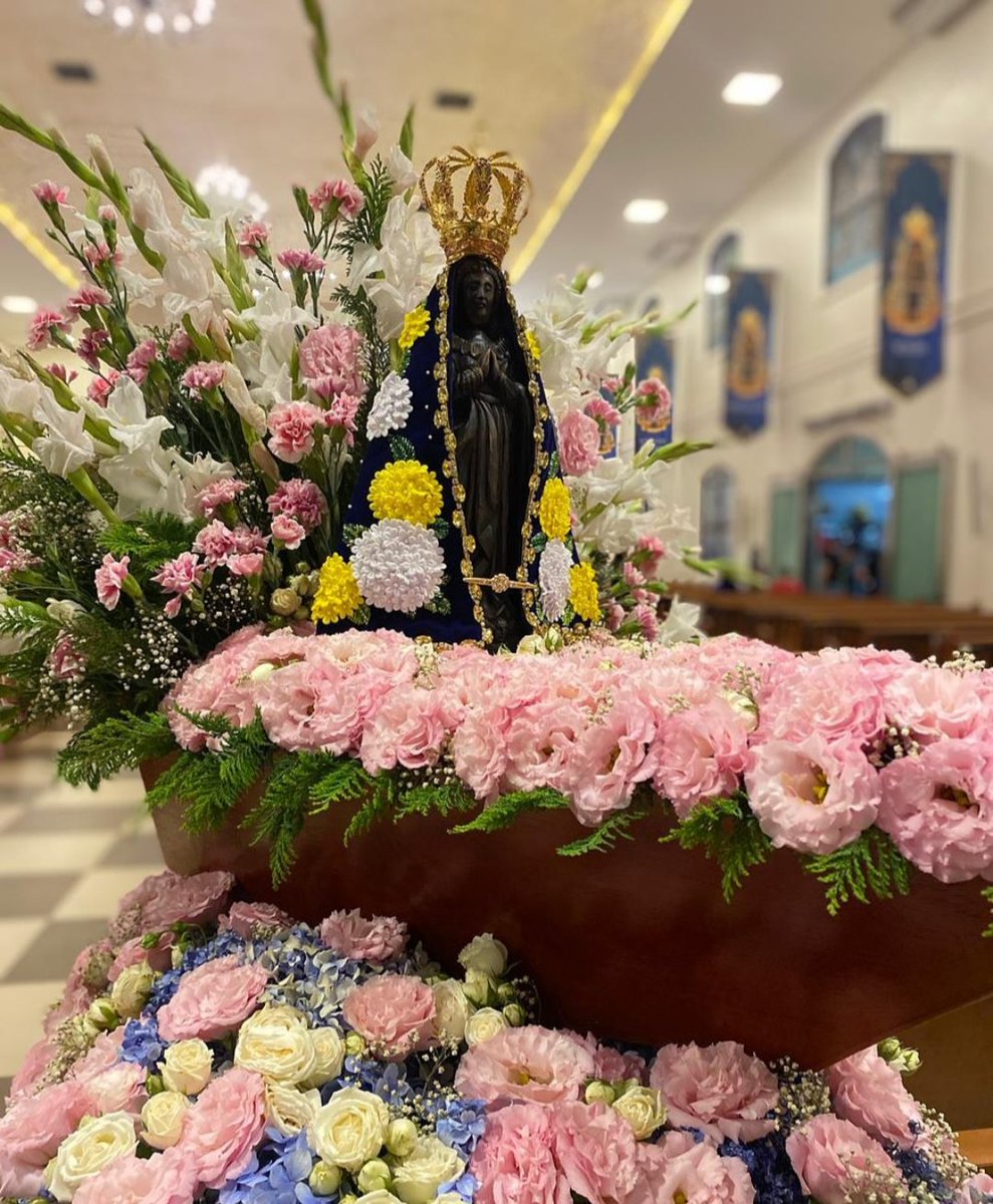 Bom dia!! 

Que Nossa Senhora interceda pelos teus filhos que com o coração grato e grande intimidade a chamam de MÃE 🥰

Bom domingo a todos e Feliz dia Das Crianças 😜