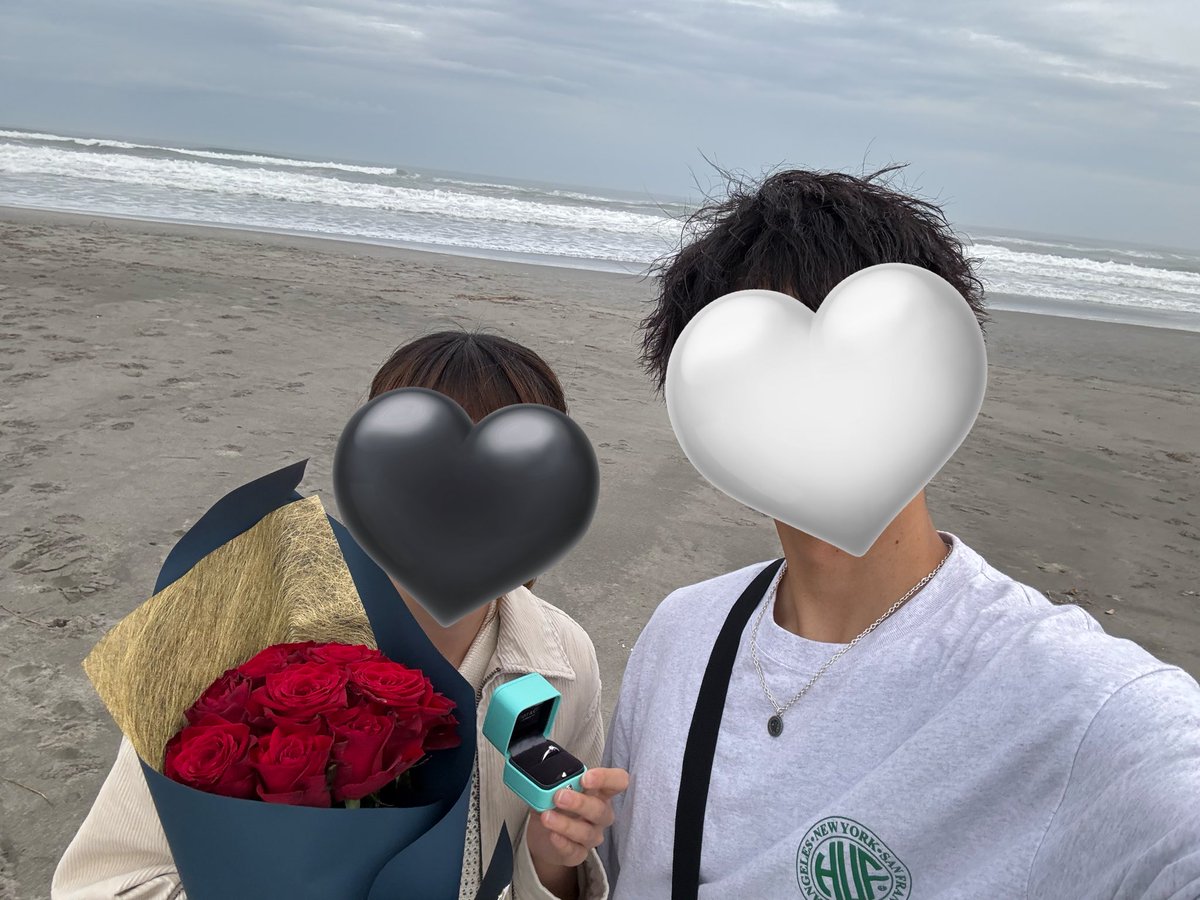 まな tweet media
