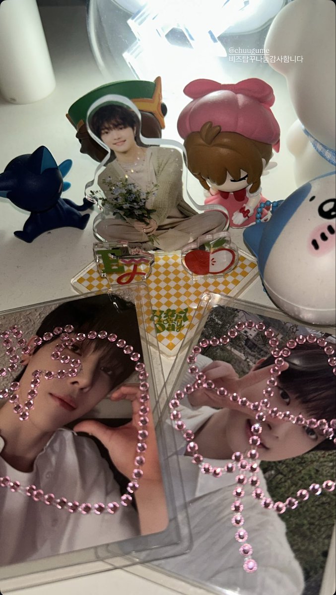 븜 tweet media